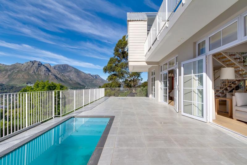 To Let 2 Bedroom Property for Rent in Hout Bay Western Cape